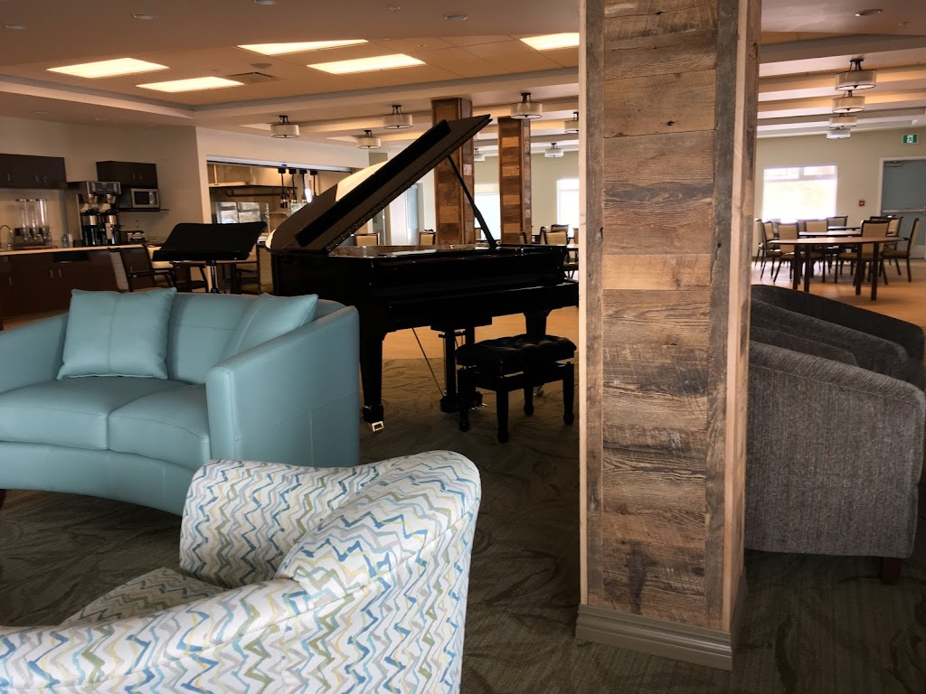 Diamond Willow Lodge | 162 South, N Centre St Box 580, Magrath, AB T0K 1J0, Canada | Phone: (403) 758-6866 ext. 1