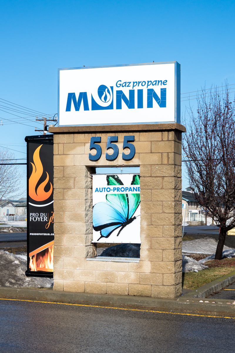 Pro du foyer JB | 555 Montée Saint-François, Laval, QC H7C 2S8, Canada | Phone: (514) 506-2371