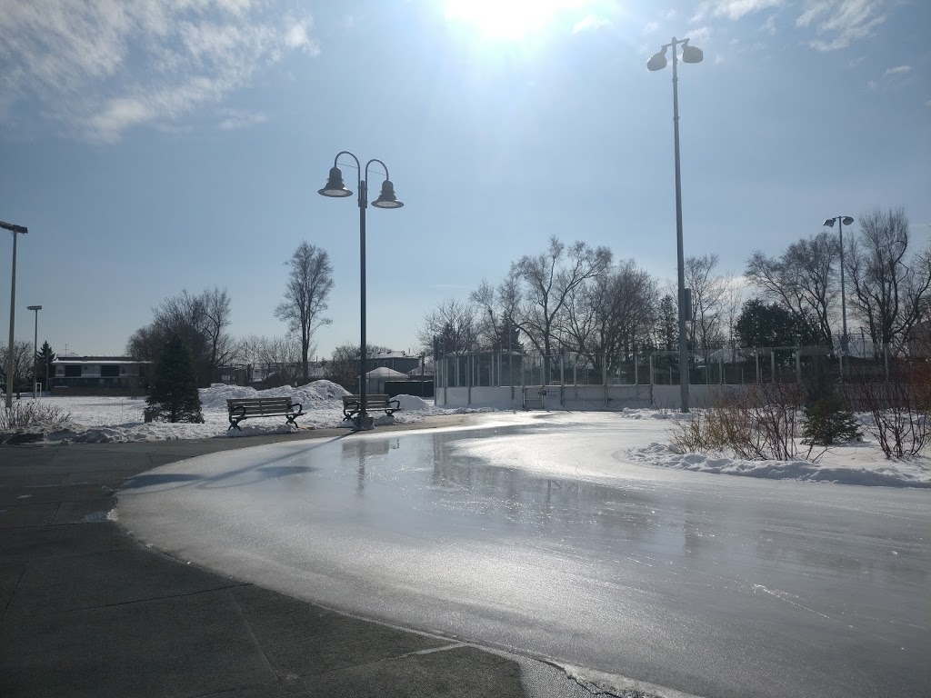 Dieppe Park | 455 Cosburn Ave, East York, ON M4J 2N2, Canada | Phone: (416) 338-4386