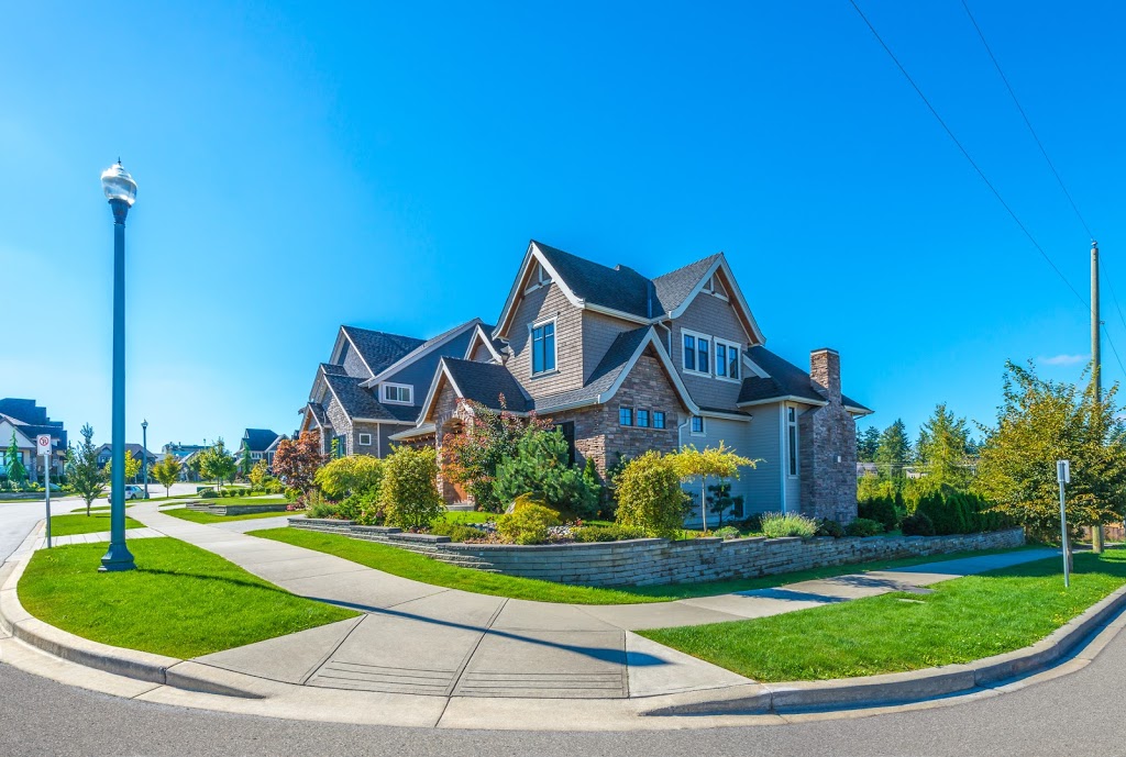 SKYHUB Real Estate | 59 Annie Craig Dr, Etobicoke, ON M8V 0C4, Canada | Phone: (905) 999-7774