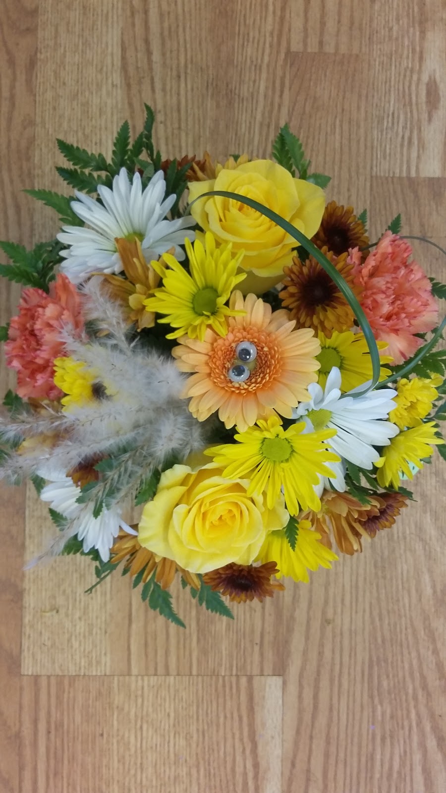 4 Seasons Florist | florist | 546 Sackville Dr #100, Lower Sackville, NS B4C 2C2, Canada | 9028659247 OR +1 902-865-9247