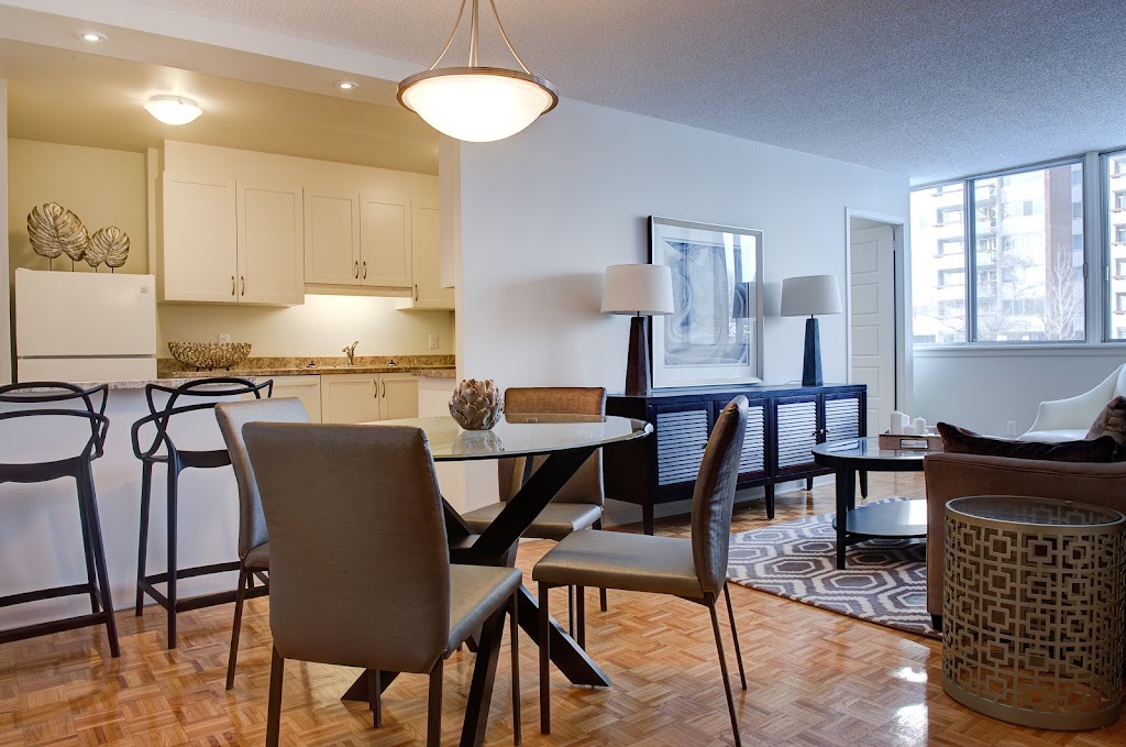 Urbandale Corporation - Lord Halifax Place | 2220 Halifax Dr, Ottawa, ON K1G 2W7, Canada | Phone: (613) 733-4077