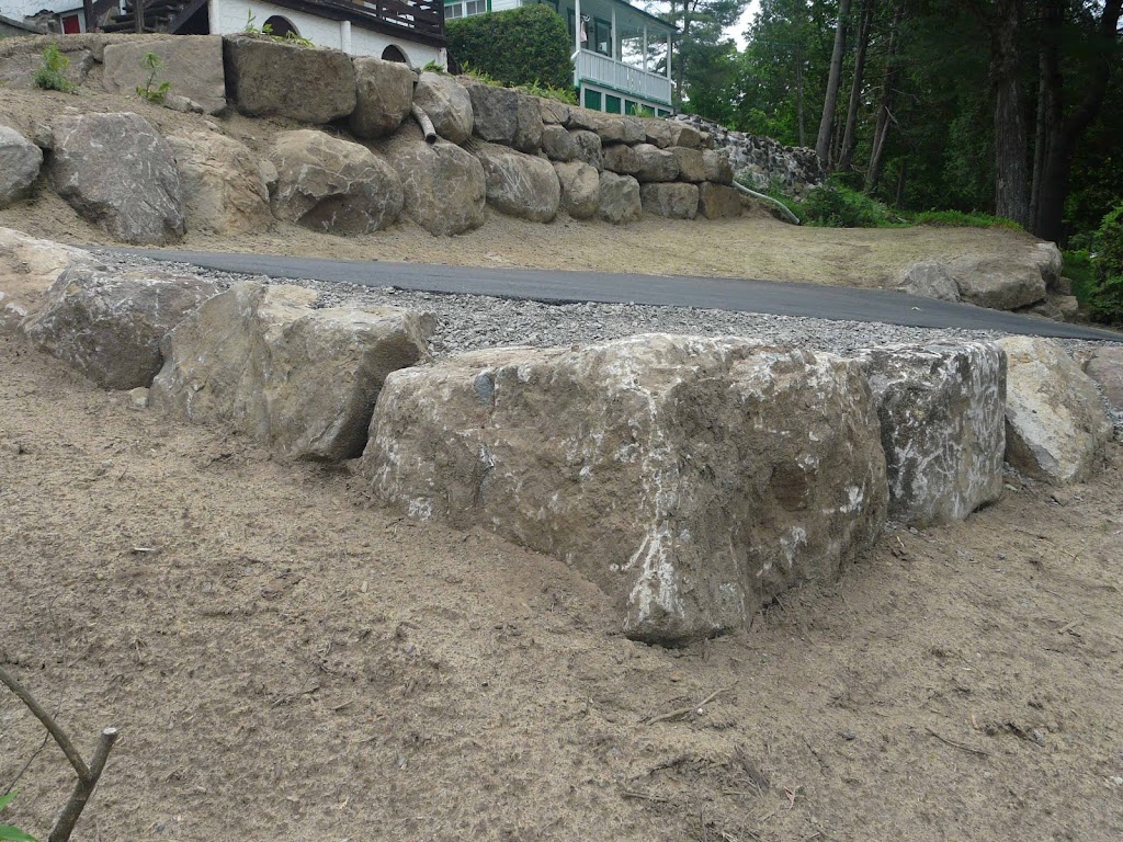 Maillé Excavation | 825 Ch des Hauteurs, Saint-Hippolyte, QC J8A 1J2, Canada | Phone: (450) 224-5282