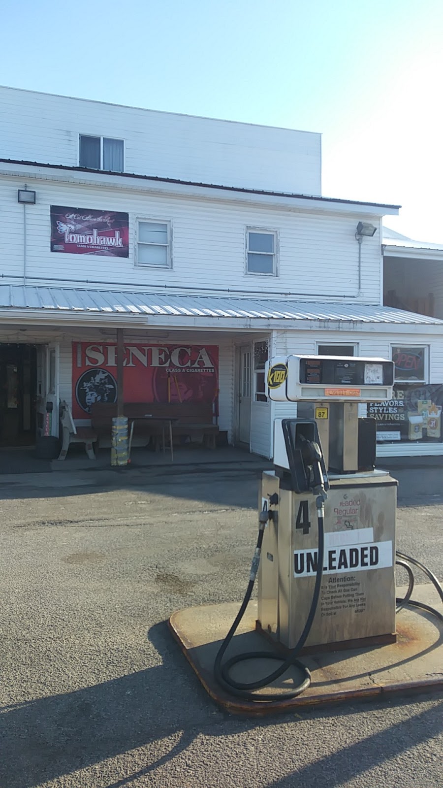 Pattersons Trading Post | 2390 Upper Mountain Rd, Sanborn, NY 14132, USA | Phone: (716) 695-5126