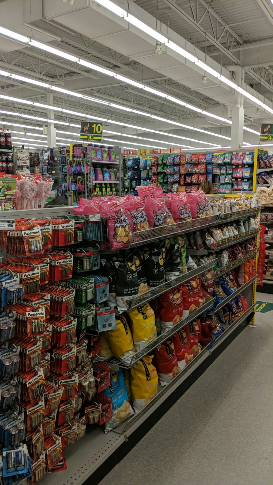 Dollarama | 5375 Fernbank Rd, Stittsville, ON K2S 1B6, Canada | Phone: (613) 836-9158
