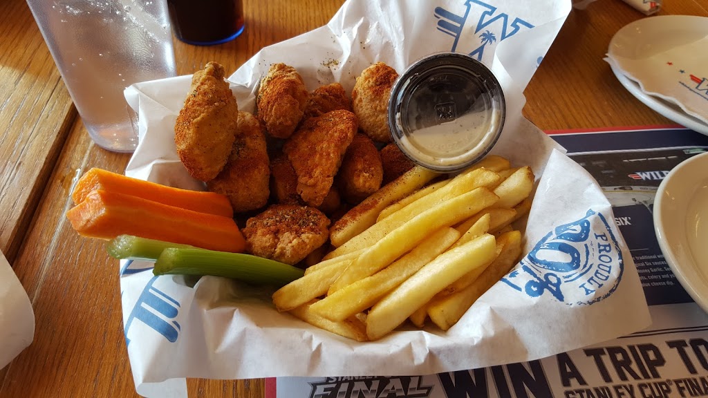 Wild Wing | 5955 Latimer Dr #4, Mississauga, ON L5V 0B7, Canada | Phone: (905) 817-1444