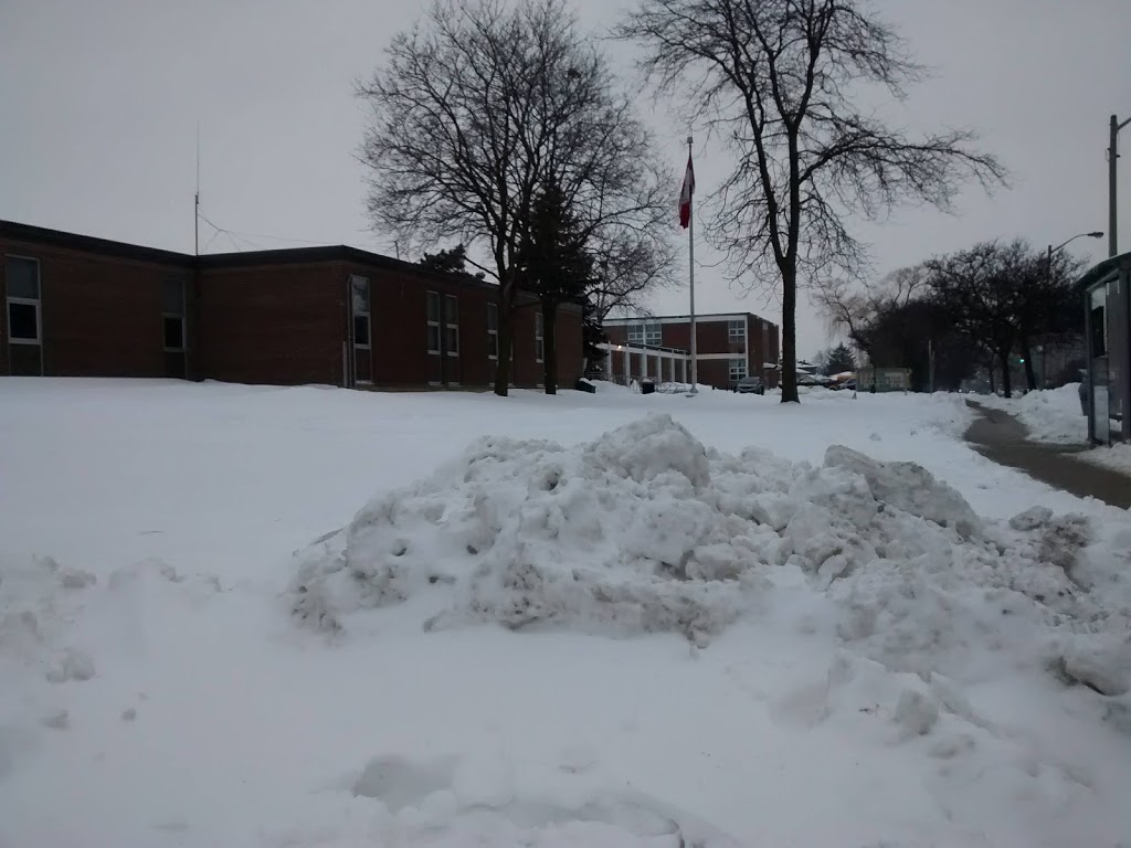 North Albion Collegiate Institute | 2580 Kipling Ave, Etobicoke, ON M9V 3B2, Canada | Phone: (416) 394-7550