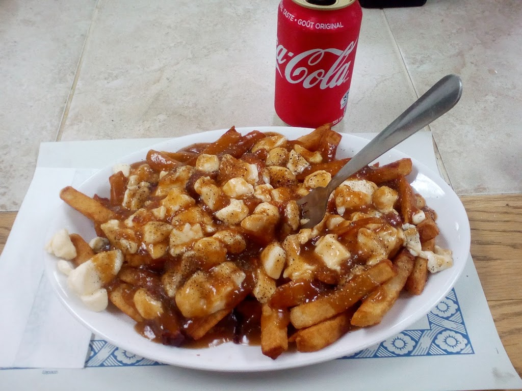 Cantine la Philomène 265 | 564 QC-265, Fortierville, QC G0S 1J0, Canada | Phone: (819) 698-7234