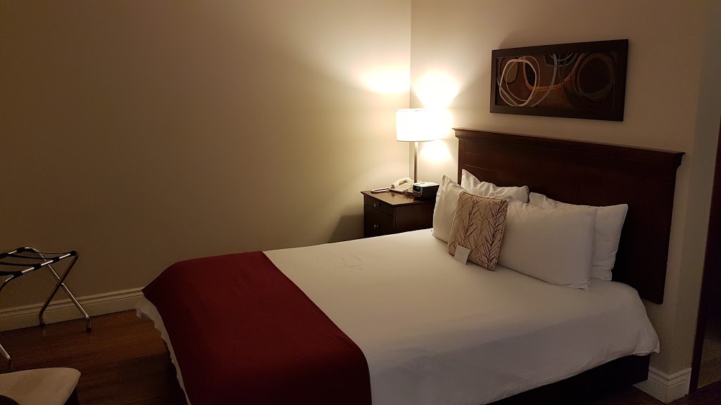 Hôtel Spa Château Sainte-Adèle | 3080 Boulevard de Sainte-Adèle, Sainte-Adèle, QC J8B 2N5, Canada | Phone: (855) 881-4888