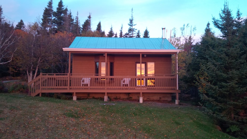 Chalets of Anse-à-Yves | 46 Rue de la Réserve, Les Escoumins, QC G0T 1K0, Canada | Phone: (418) 233-2266