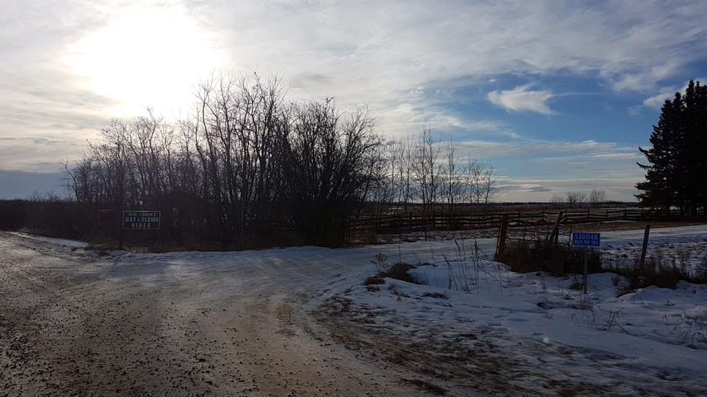Dick Laurin’s Hay and Sleigh Rides | 530048 Range Rd 183, Edmonton, AB T6P 1V3, Canada | Phone: (780) 464-0234