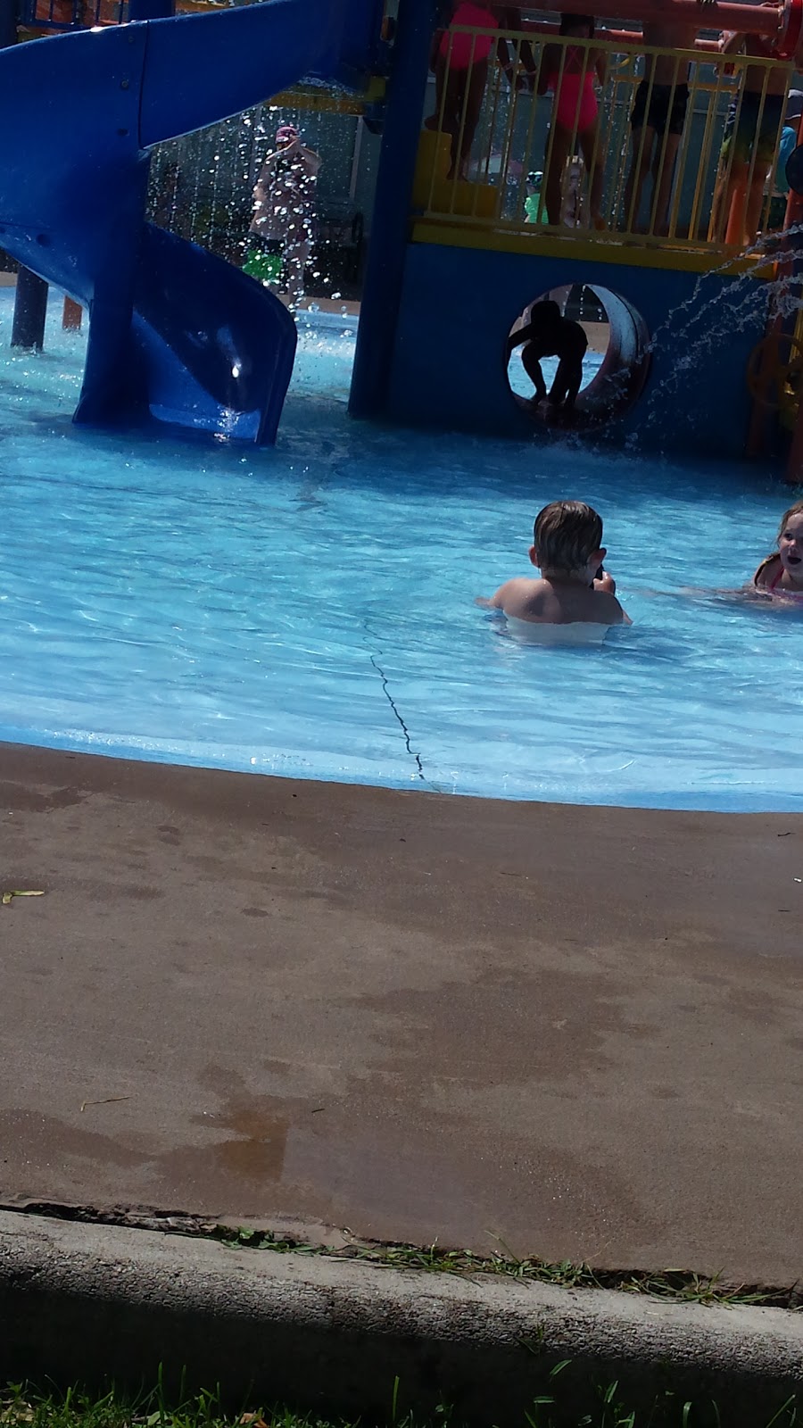 Southside Aquatic Centre | 315 Finkle St, Woodstock, ON N4S 3E3, Canada | Phone: (519) 421-7665