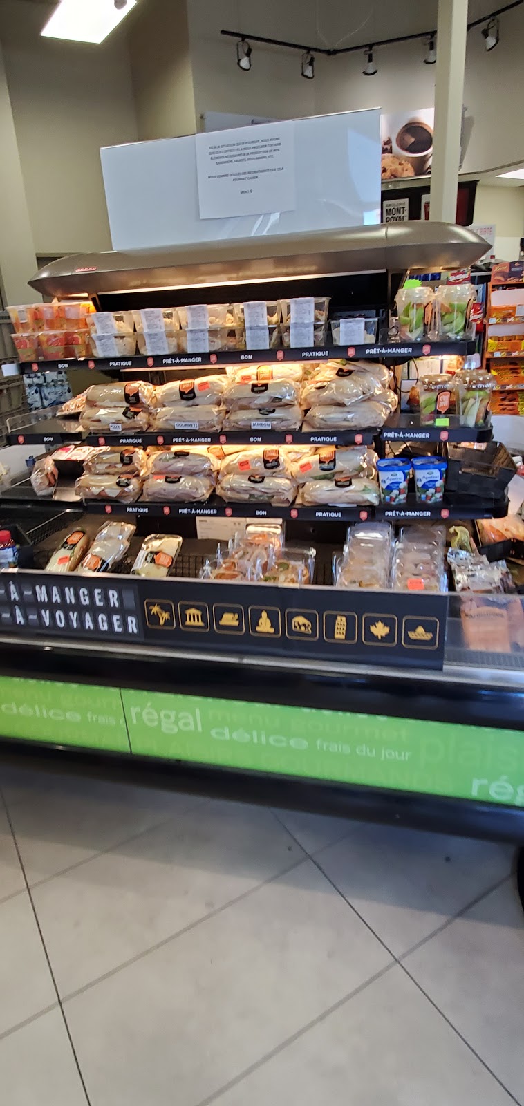 Dépanneur Voisin | 501 34e Avenue, Saint-Zotique, QC J0P 1Z0, Canada | Phone: (450) 267-9109