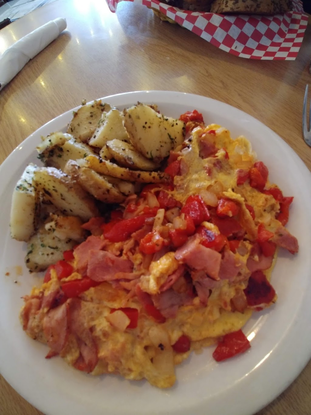 The Youngstown Galley | 400 Main St, Youngstown, NY 14174, USA | Phone: (716) 745-1517