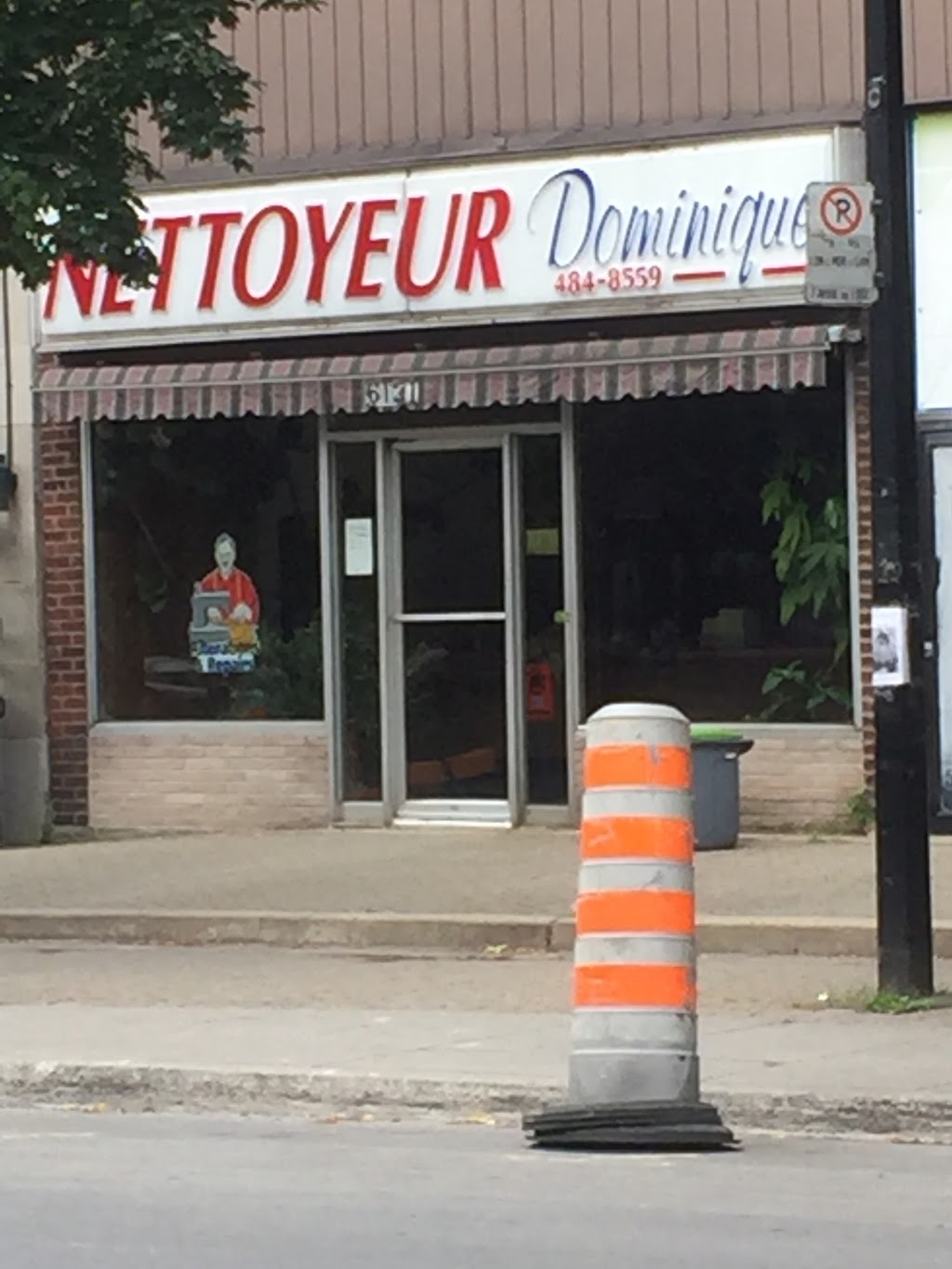Nettoyage A Sec Dominique | 6121 Av de Monkland, Montréal, QC H4A 1H5, Canada | Phone: (514) 484-8559