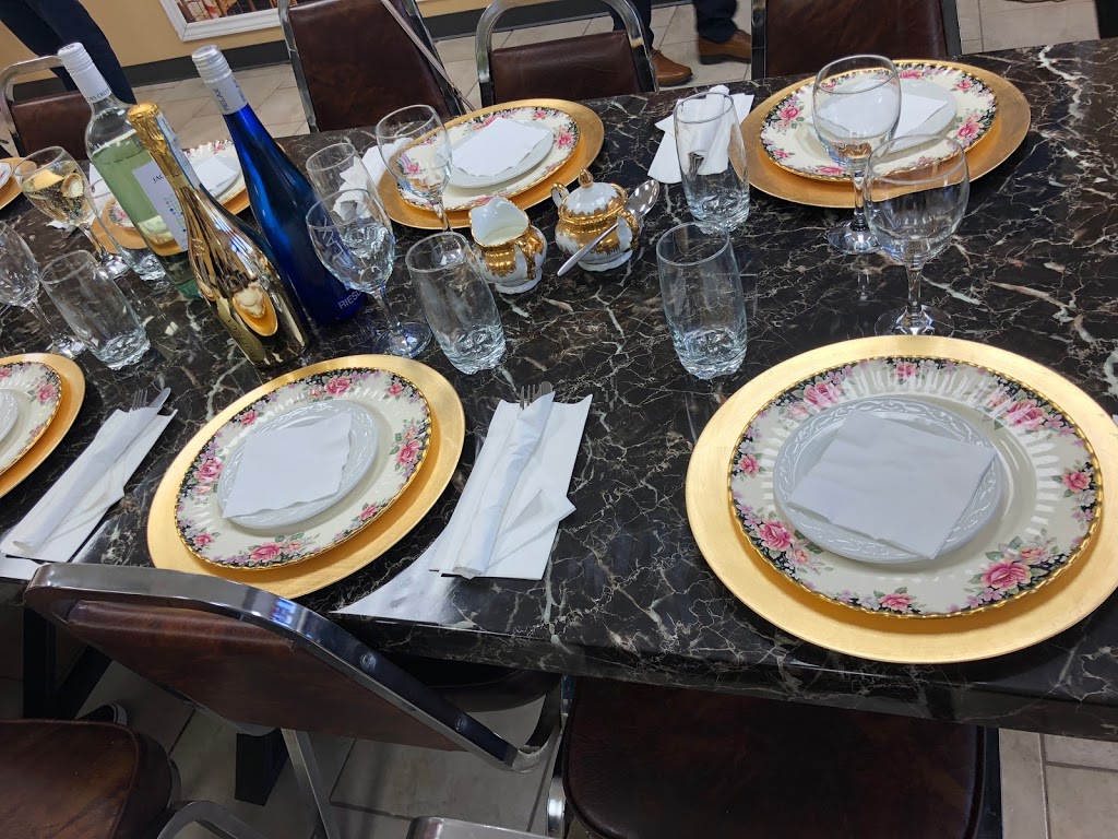 Julias Bistro | 1J6, 217 Niagara St, Dunnville, ON N1A 2A9, Canada | Phone: (905) 906-3924