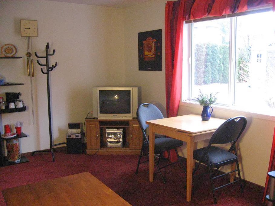Sundial | 12007 Trayler Pl, Summerland, BC V0H 1Z7, Canada | Phone: (250) 494-1644