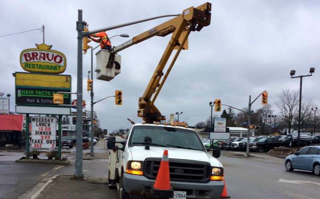 Jet Electrical Contractors Inc. | 1N7, 225 James A. Brennan Rd, Gananoque, ON K7G 1N7, Canada | Phone: (613) 484-0989