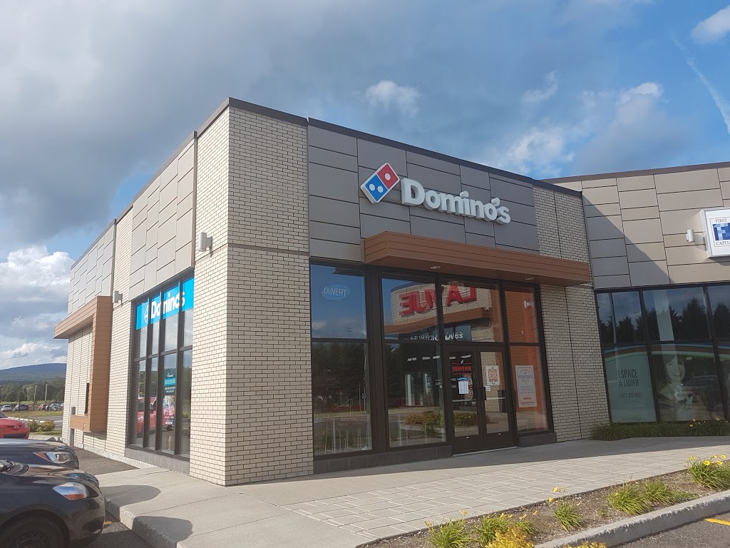 Dominos | 3505 Rue Clemenceau, Québec, QC G1C 0L9, Canada | Phone: (418) 663-3336