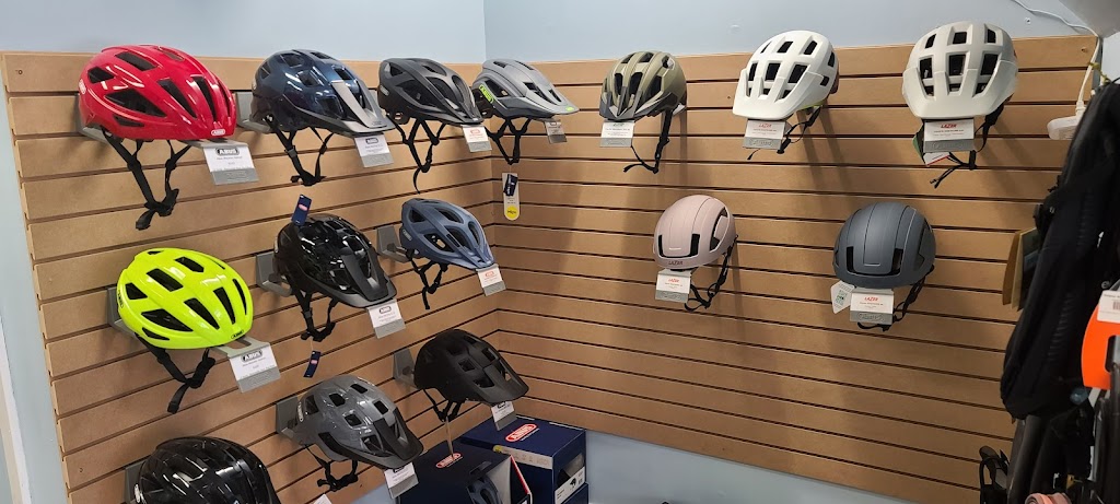 Slopes and Cycles Bicycle Shop | 4 Queen St, Bridgetown, NS B0S 1C0, Canada | Phone: (902) 312-1313