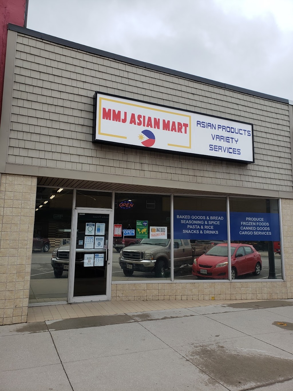 MMJ Asian Mart | 32 Ontario Rd, Mitchell, ON N0K 1N0, Canada | Phone: (519) 801-5445