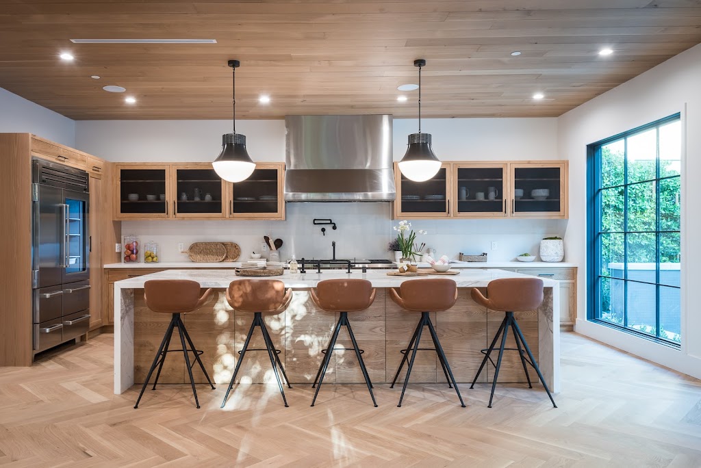 Pacific Heights Electric Ltd | 2303 Evelyn Heights, Victoria, BC V9B 6C8, Canada | Phone: (250) 514-0801
