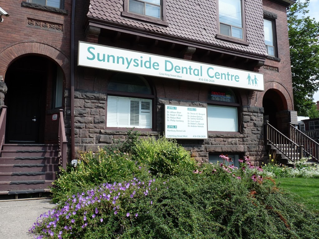 Sunnyside Dental | doctor | 1244 King St W, Toronto, ON M6K 2C3, Canada | 4165362626 OR +1 416-536-2626