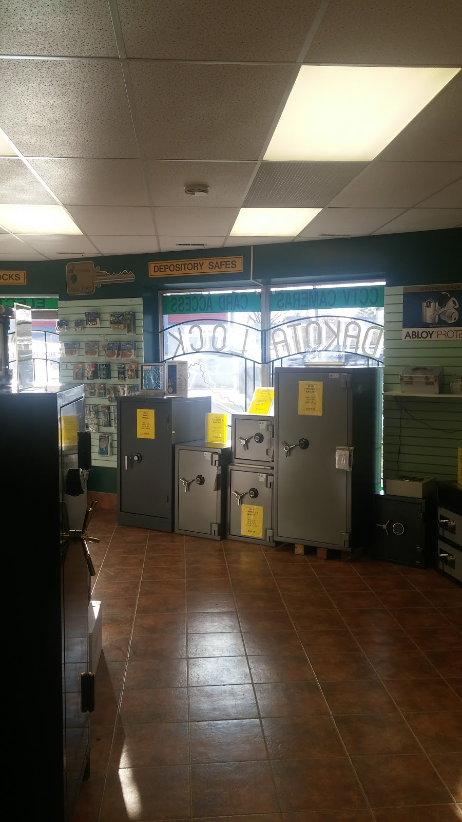 Dakota Lock & Safe Ltd | 1051 St Marys Rd, Winnipeg, MB R2M 3T1, Canada | Phone: (204) 254-5299