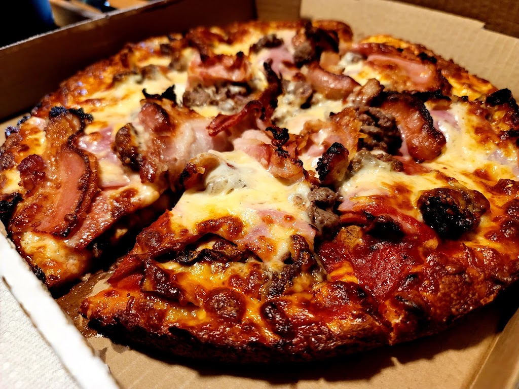 Athena pizza | 3945A Quadra St, Victoria, BC V8X 1J5, Canada | Phone: (250) 595-6000