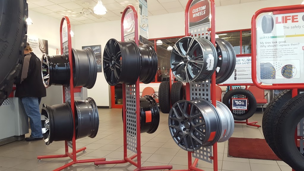 Discount Tire | 4530 24th Ave, Fort Gratiot Twp, MI 48059, USA | Phone: (810) 385-8460