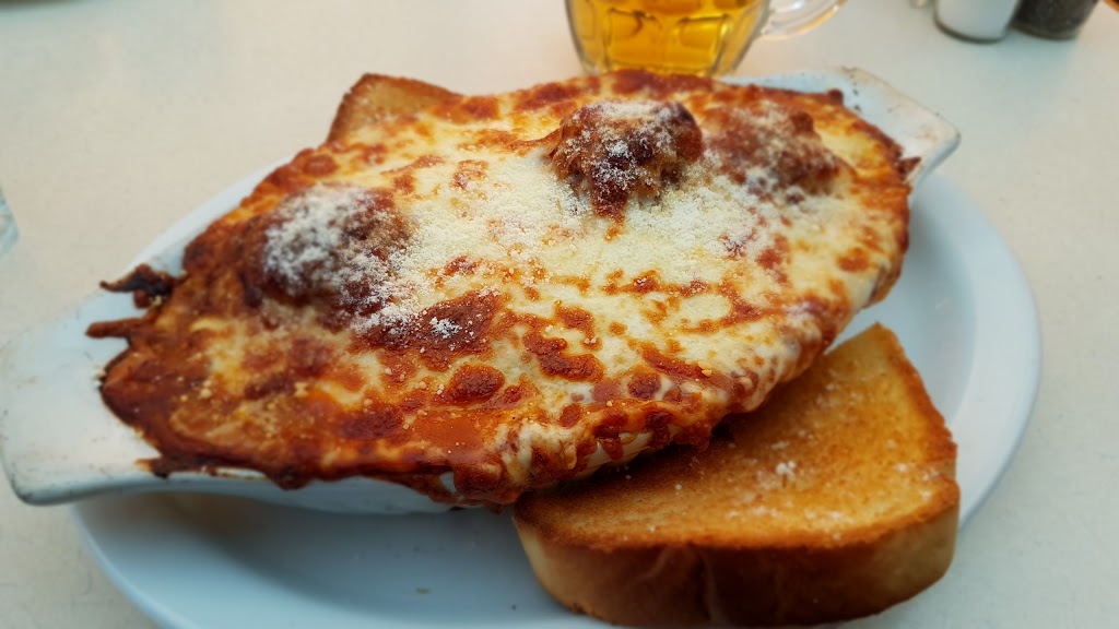 Capital Pizza & Steakhouse | 7640 144 Ave NW, Edmonton, AB T5C 2R7, Canada | Phone: (780) 476-1281
