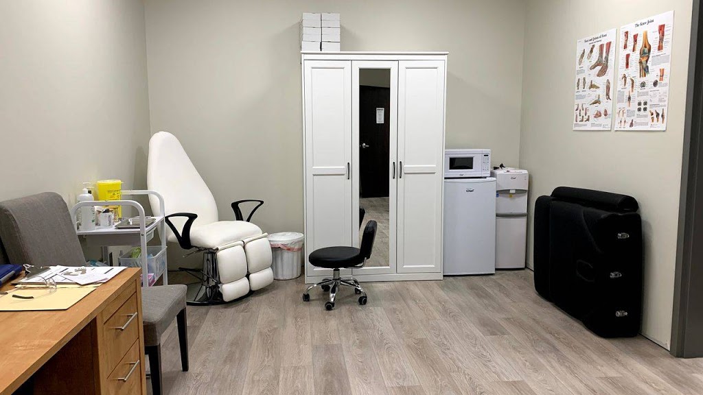 Donna Benallick-Arndt, Foot Care Nurse | 6420 Beatty Line N #103, Fergus, ON N1M 2W3, Canada | Phone: (519) 994-1196