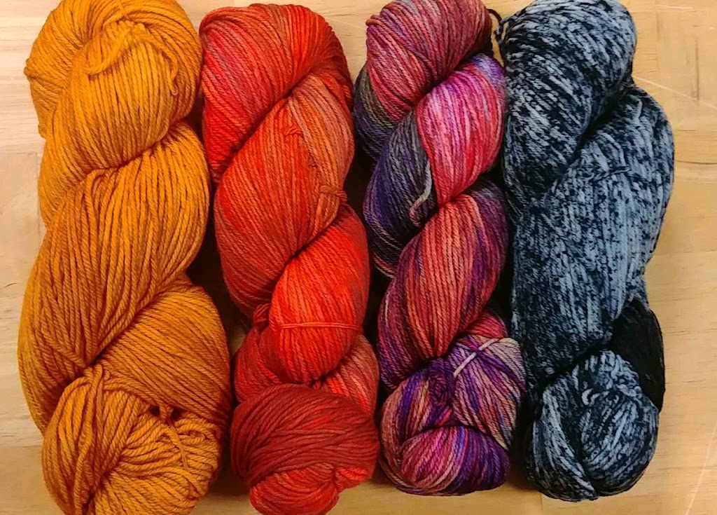 Roses Fine Yarns | 67 Canboro Rd, Fonthill, ON L0S 1E0, Canada | Phone: (905) 892-2222