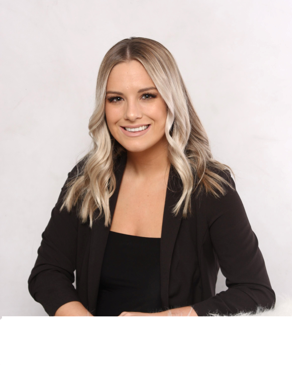 Taylor Durisin at Re/Max Realtron TurnKey | 1140 Stellar Dr, Newmarket, ON L3Y 7E3, Canada | Phone: (289) 383-6431