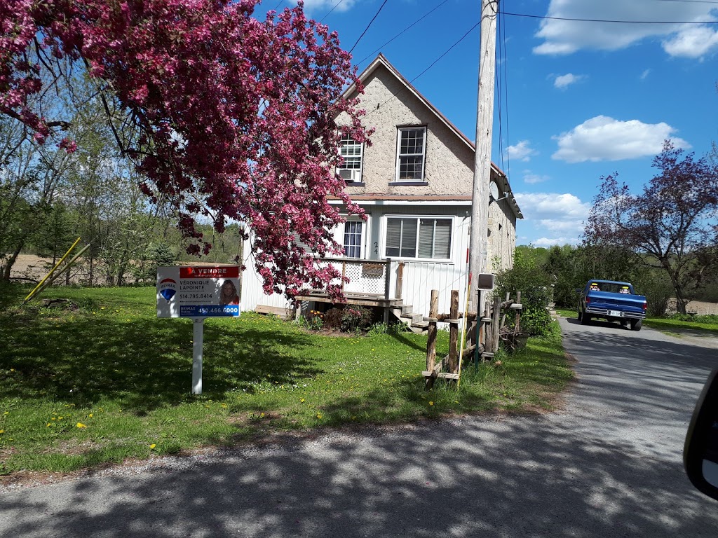 Stanbridge East Municipality | 12 Rue Maple, Stanbridge East, QC J0J 2H0, Canada | Phone: (450) 248-3188