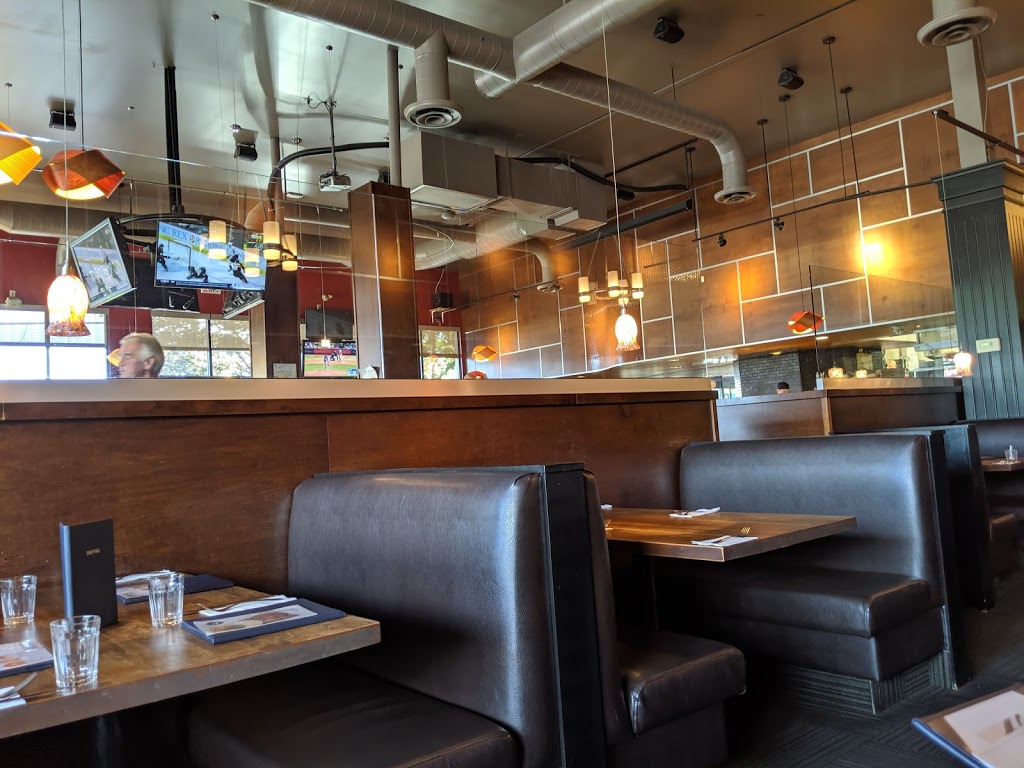 Earls Kitchen + Bar | 1848 Main St #101, Penticton, BC V2A 5H3, Canada | Phone: (250) 493-7455