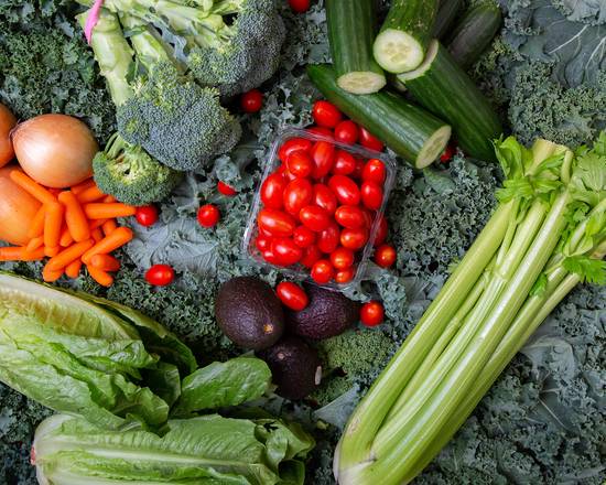 Mister Produce | 50 Jutland Rd, Etobicoke, ON M8Z 2G6, Canada | Phone: (416) 252-9191