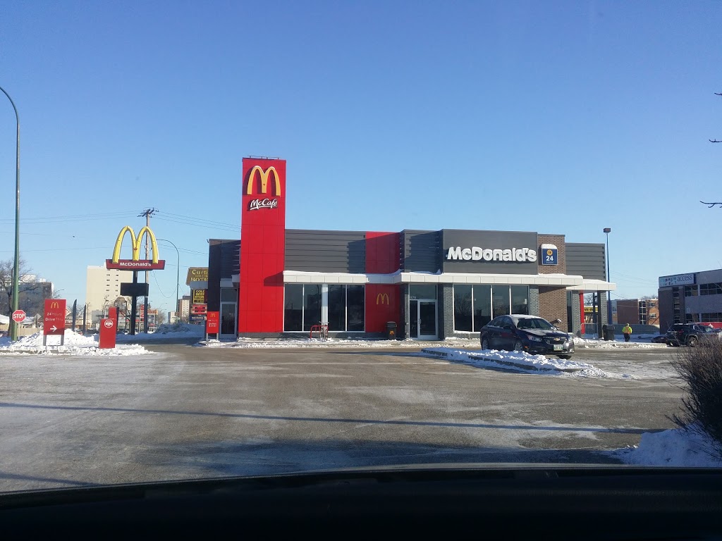 McDonalds | 979 Henderson Hwy, Winnipeg, MB R2K 2M2, Canada | Phone: (204) 949-5110