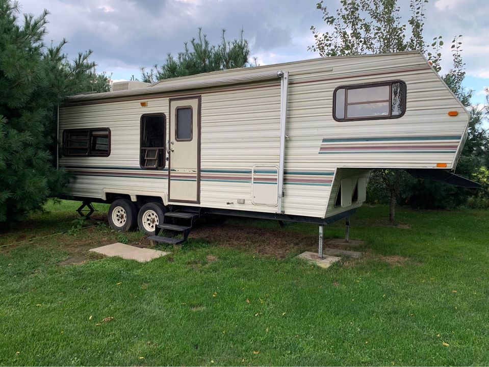 Glamping In Port Dover | Lakeshore Road, Port Dover, ON N0A 1N3, Canada | Phone: (226) 206-0328