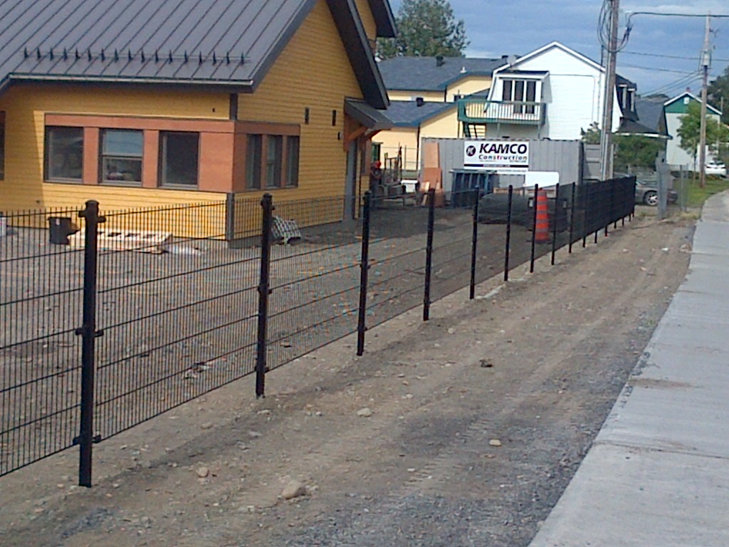 Clôtures André Harton | 1560 Route 230 est, La Pocatière, QC G0R 1Z0, Canada | Phone: (581) 337-3698
