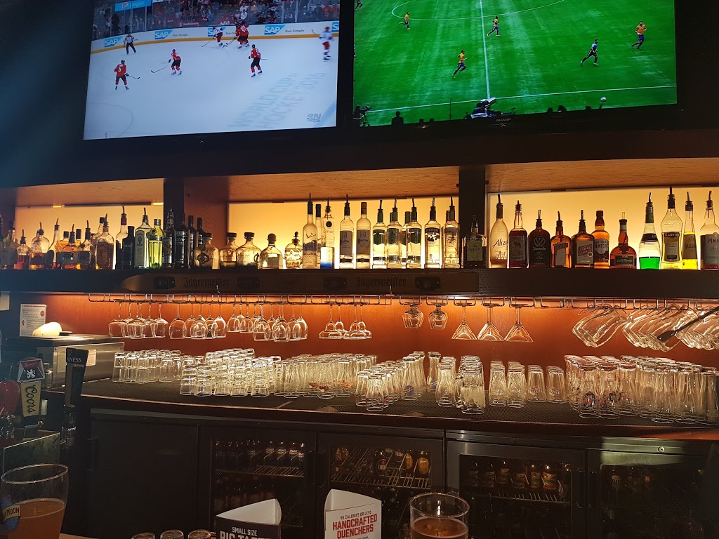 Boston Pizza | 196 Chestermere Station Way Suite 400, Chestermere, AB T1X 1V3, Canada | Phone: (403) 235-0110