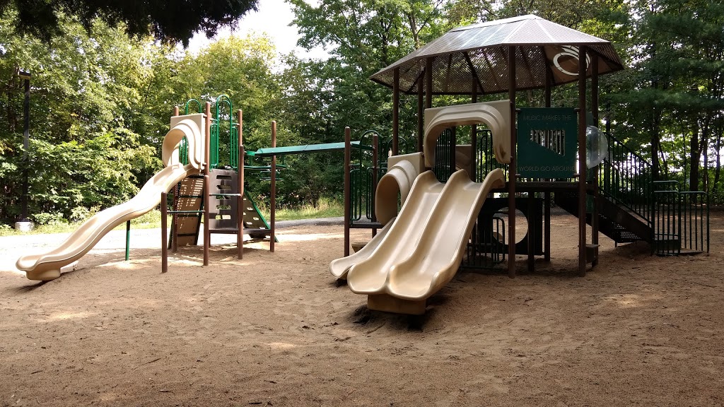 Klondike Road Park | 1365 Halton Terrace, Kanata, ON K2K 3B5, Canada
