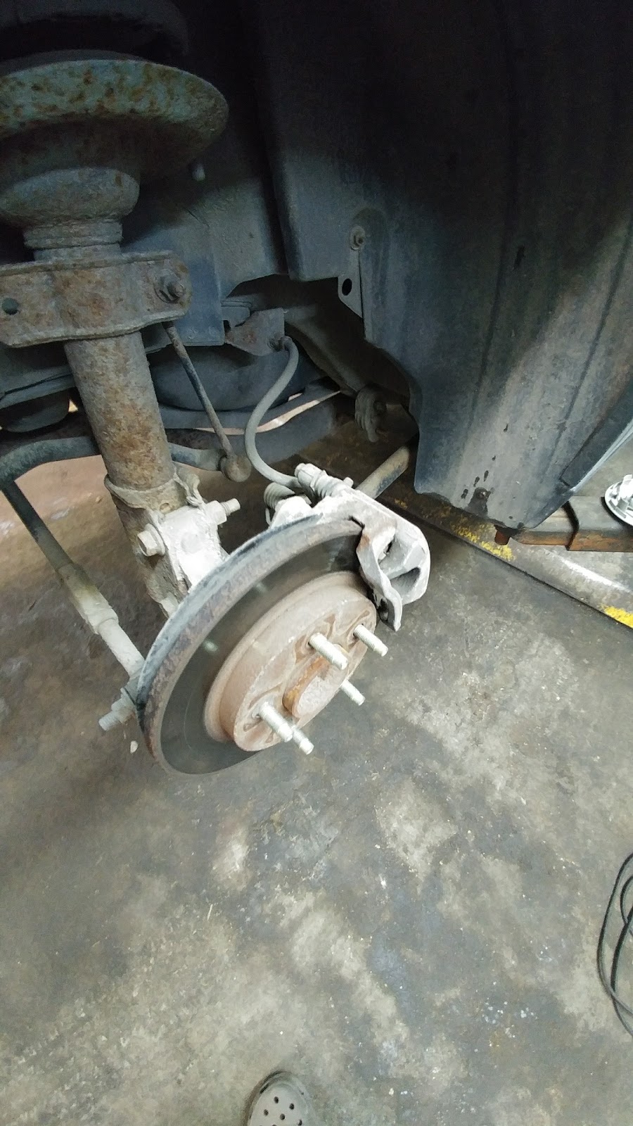 Delta Auto Service | 1165 Sanford St, Winnipeg, MB R3E 3A1, Canada | Phone: (204) 582-3403
