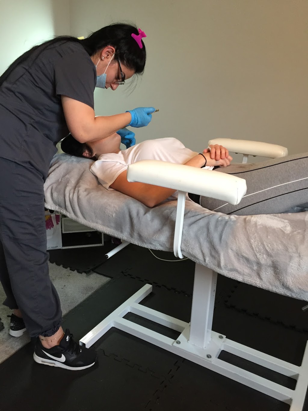Beauty By Honey | #38 8209 217 Street NW, Rosenthal Blvd, Edmonton, AB T5T 6Z4, Canada | Phone: (780) 240-3660