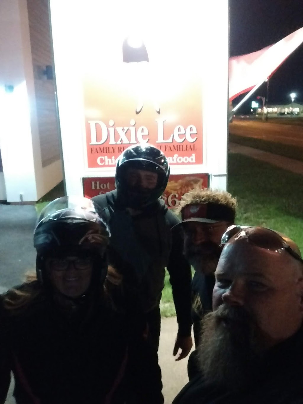 Dixie Lee Family Resturant | restaurant | 145 Heather Moyse Dr, Summerside, PE C1N 5Y8, Canada | 9024361800 OR +1 902-436-1800