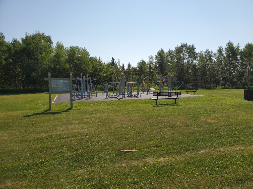 Bower Place Fitness Park | Molly Banister Dr, Red Deer, AB T4R 2E5, Canada | Phone: (403) 342-8299