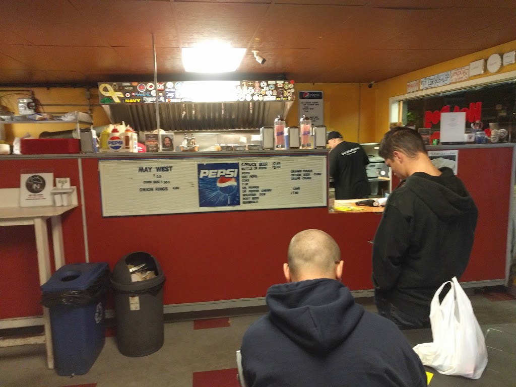 La Belle Patate | 1215 Esquimalt Rd, Victoria, BC V9A 3P2, Canada | Phone: (250) 220-8427