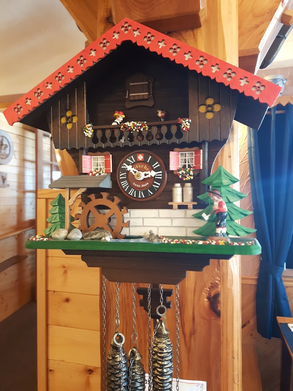Swiss Country House Restaurant | 50 Robinson Dr, Ahmic Harbour, ON P0A 1A0, Canada | Phone: (705) 387-9292