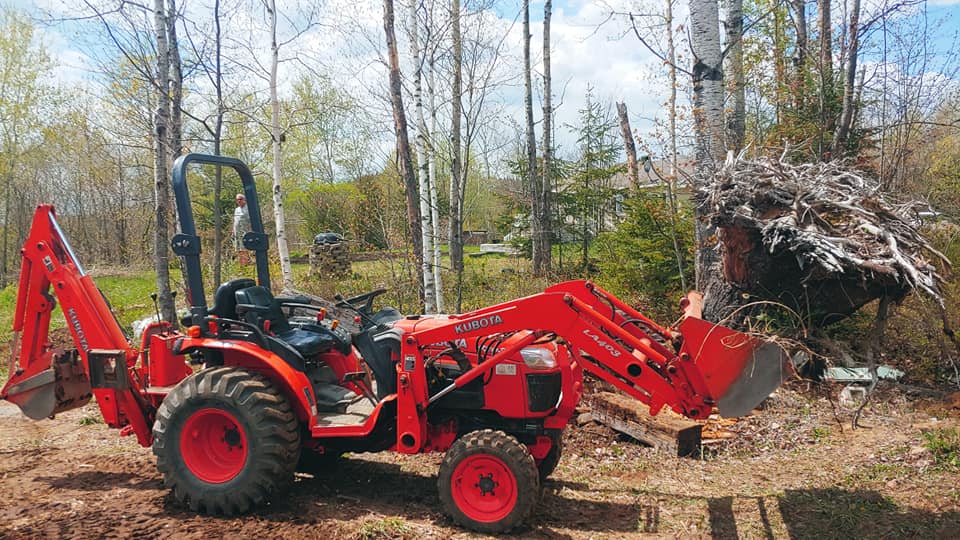 MINI EXCAVATION CR REVO | 154 Ch de la Pineraie, Sainte-Anne-des-Lacs, QC J0R 1B0, Canada | Phone: (450) 990-5625