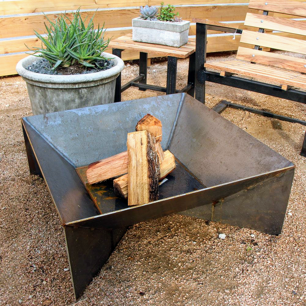Van Dam Industries | 4099 Governors Rd, Lynden, ON L0R 1T0, Canada | Phone: (905) 902-7101